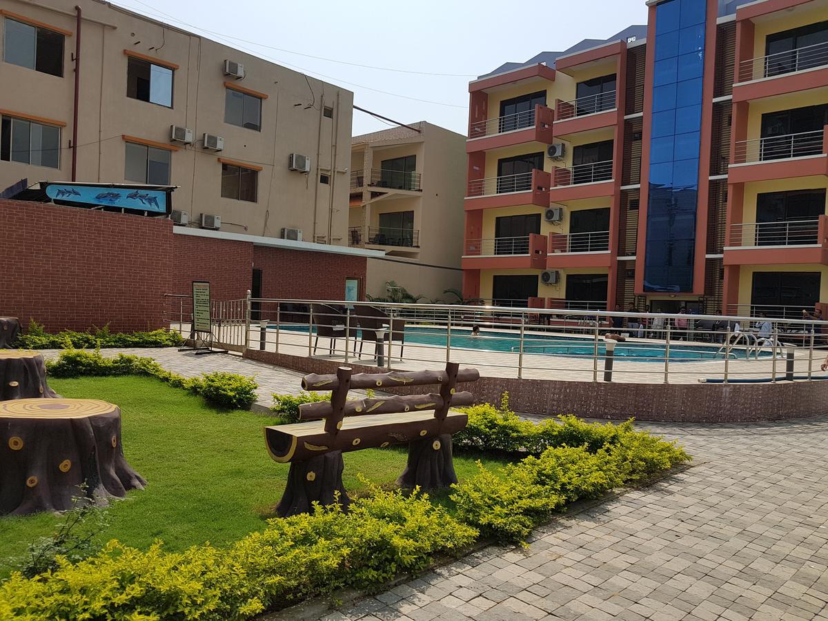 Swagatam International Hotel Tarapith Buitenkant foto